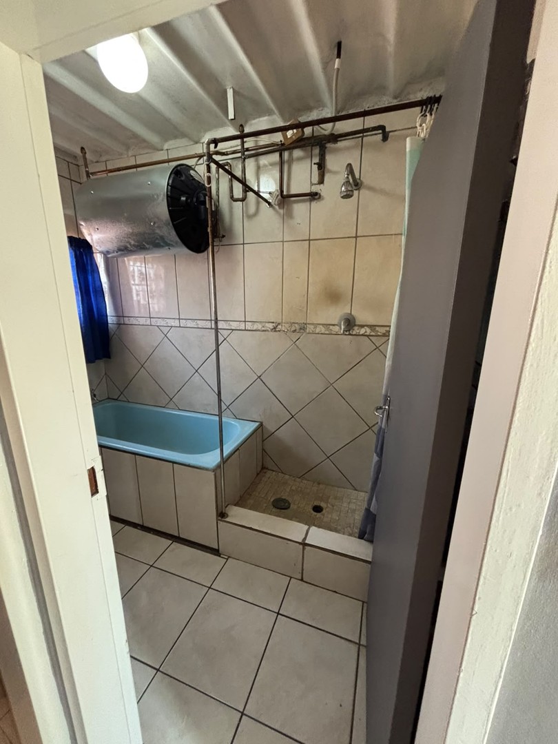 2 Bedroom Property for Sale in Potchefstroom North West